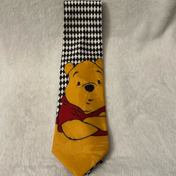 Winnie the Pooh tie - Picture 1 of 1